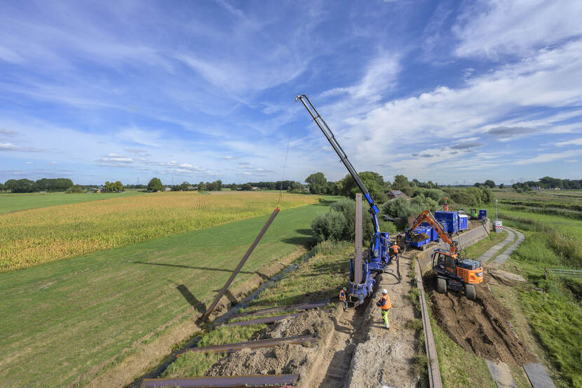 Werkzaamheden aan Stenendijk Hasselt