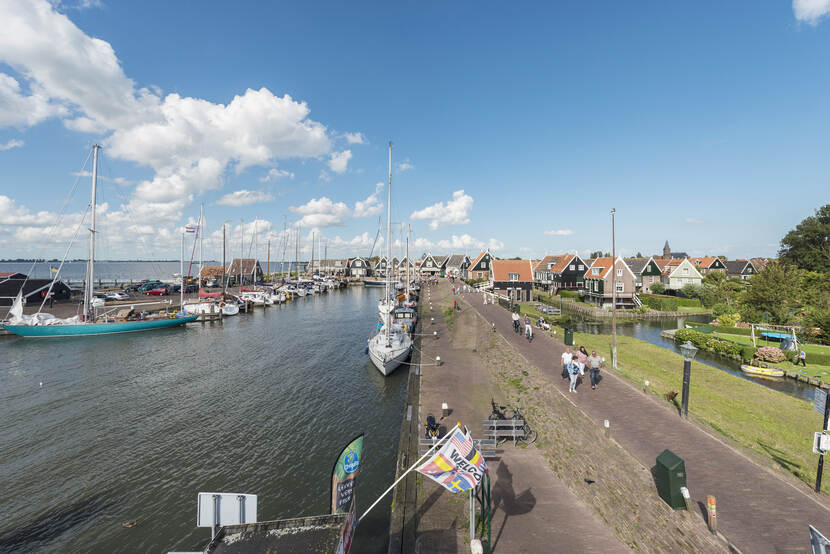 Marken