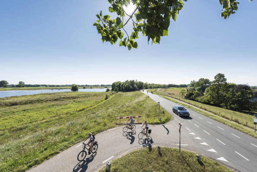 werk aan de dijk