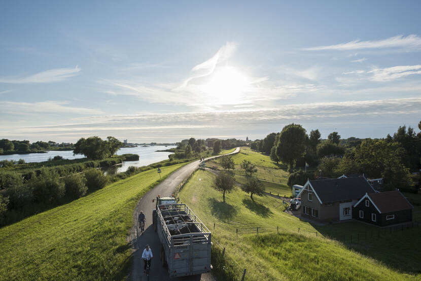 werk aan de dijk